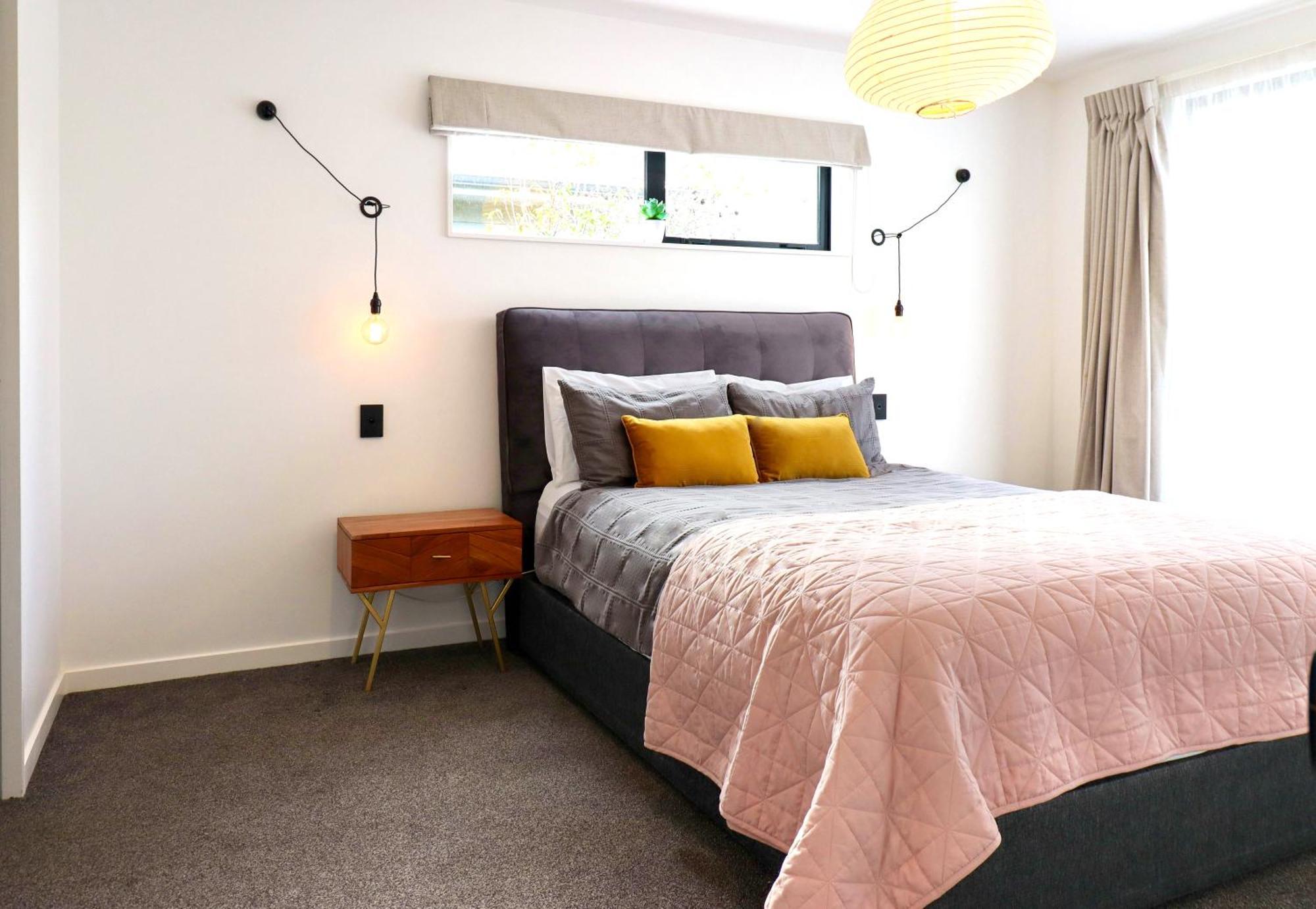 Black Barn Modern: Luxe Martinborough Escape Ngoại thất bức ảnh